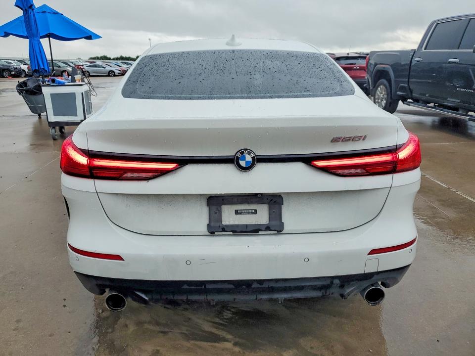55234016 :رقم المزاد ، WBA53AK04M7J18448 vin ، 2021 Bmw 228i مزاد بيع