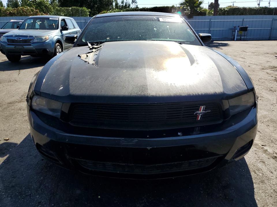 52099626 :رقم المزاد ، 1ZVBP8AM8B5154902 vin ، 2011 Ford Mustang مزاد بيع