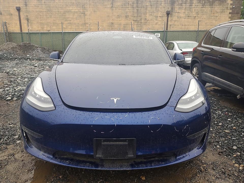 Продаж на аукціоні авто 2018 Tesla Model 3, vin: 5YJ3E1EBXJF117506, номер лоту: 52383766