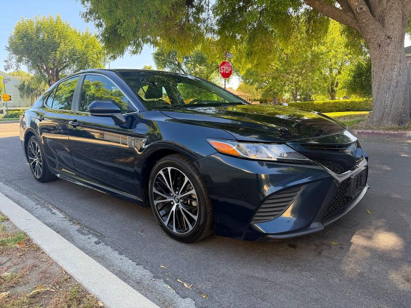 Auction sale of the 2020 Toyota Camry Hybrid, vin: 4T1G31AK3LU016262, lot number: 55844456