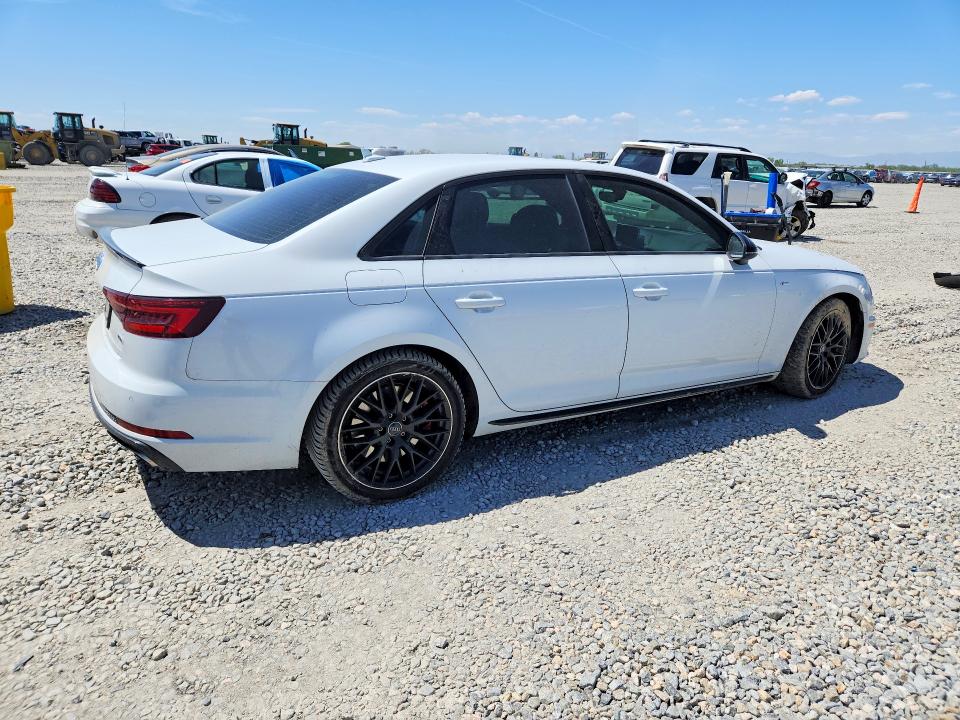 Продаж на аукціоні авто 2019 Audi A4, vin: WAUENAF46KA109404, номер лоту: 53053916