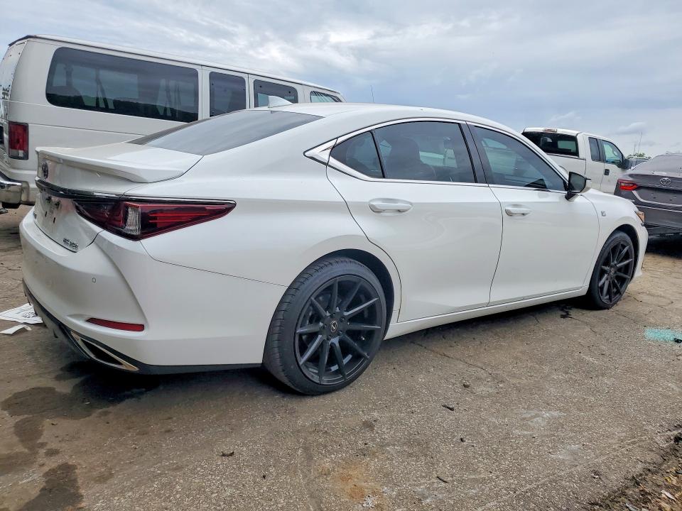 Продажа на аукционе авто 2019 Lexus Es, vin: 58ABZ1B1XKU039771, номер лота: 54664366