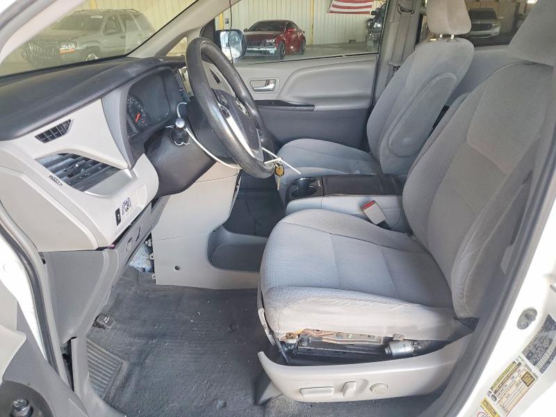 Продажа на аукционе авто 2015 Toyota Sienna, vin: 5TDKK3DC8FS558483, номер лота: 48571796