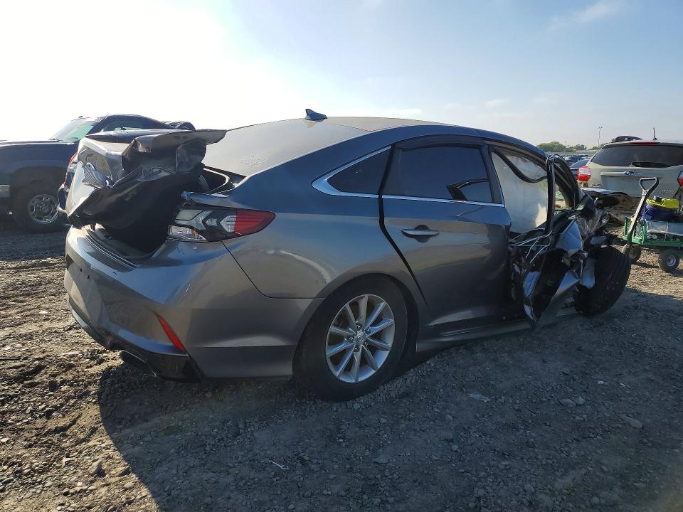 2019 Hyundai Sonata მანქანა იყიდება აუქციონზე, vin: 5NPE24AF8KH821122, აუქციონის ნომერი: 52162636