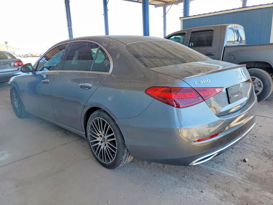 52409386 :رقم المزاد ، W1KAF4GB0NR030643 vin ، 2022 Mercedes-benz C مزاد بيع