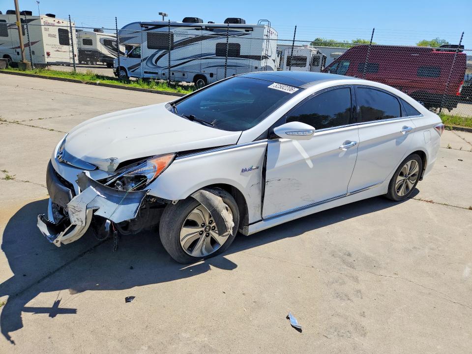 Auction sale of the 2015 Hyundai Sonata Hybrid, vin: KMHEC4A48FA124456, lot number: 52582206