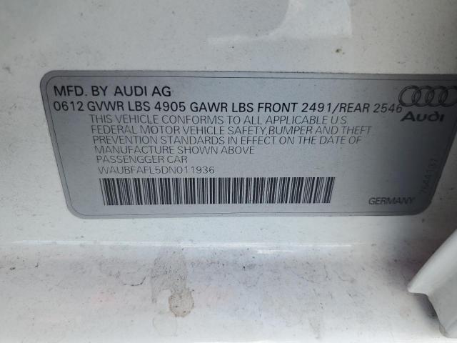 2013 Audi A4 მანქანა იყიდება აუქციონზე, vin: WAUBFAFL5DN011936, აუქციონის ნომერი: 53338456