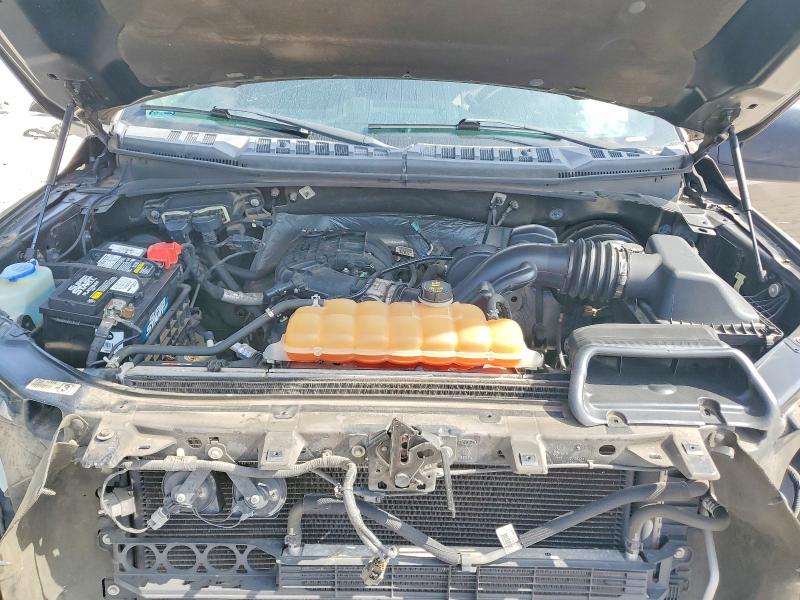 52971256 :رقم المزاد ، 1FTEW1C82FKE71236 vin ، 2015 Ford F150 مزاد بيع