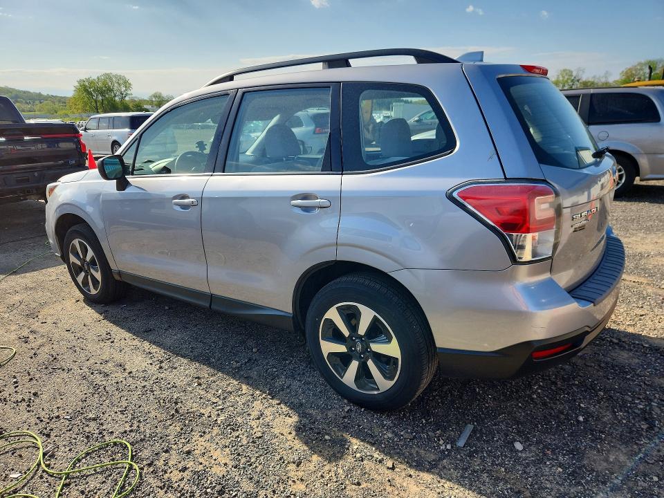 2017 Subaru Forester მანქანა იყიდება აუქციონზე, vin: JF2SJABC3HH540654, აუქციონის ნომერი: 53956546
