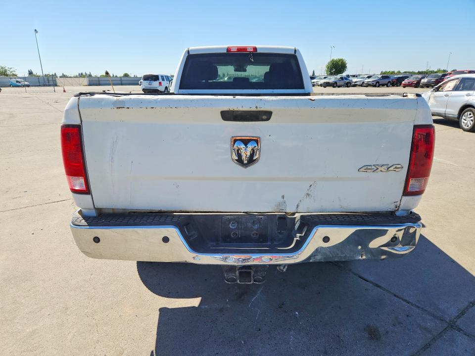 54715176 :رقم المزاد ، 3C6UR4HJXHG656958 vin ، 2017 Ram 2500 مزاد بيع