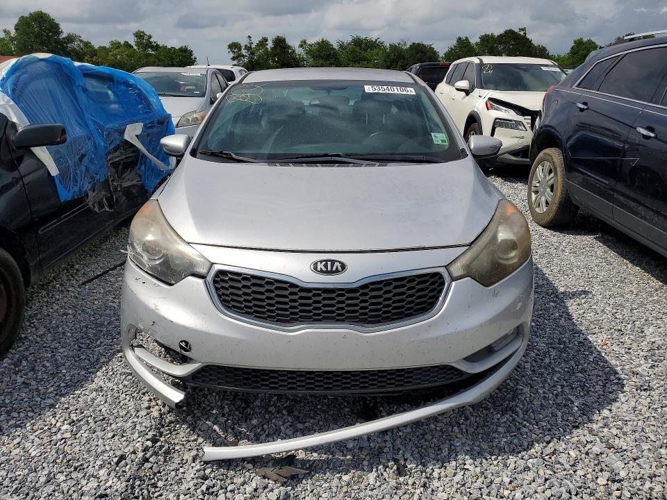 2016 Kia Forte მანქანა იყიდება აუქციონზე, vin: KNAFX4A84G5529513, აუქციონის ნომერი: 53540106