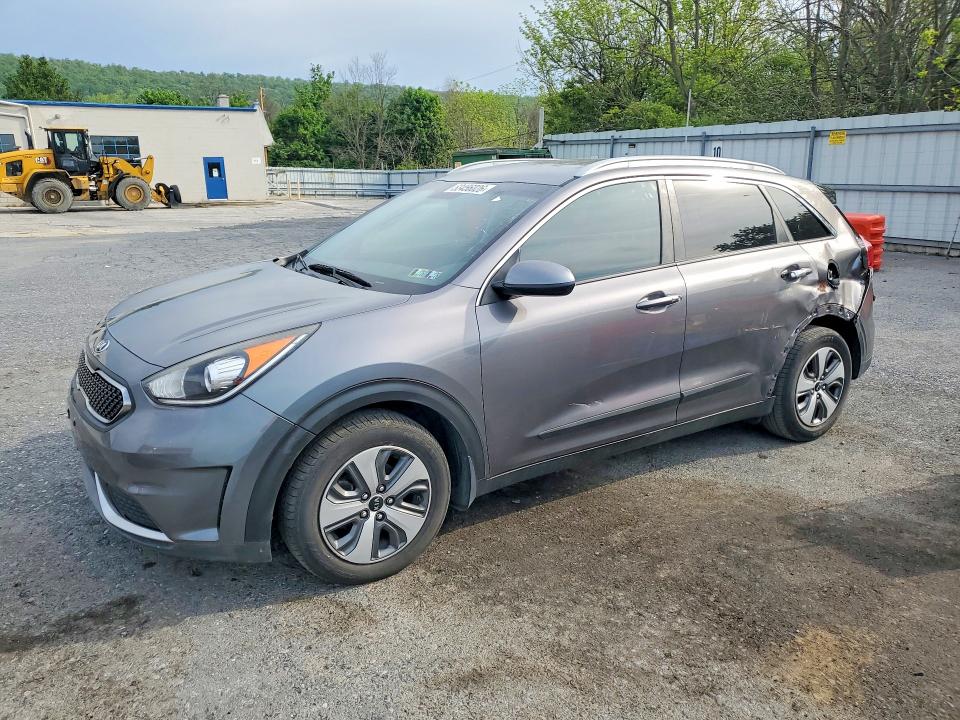 53456026 :رقم المزاد ، KNDCB3LC5H5104688 vin ، 2017 Kia Niro مزاد بيع