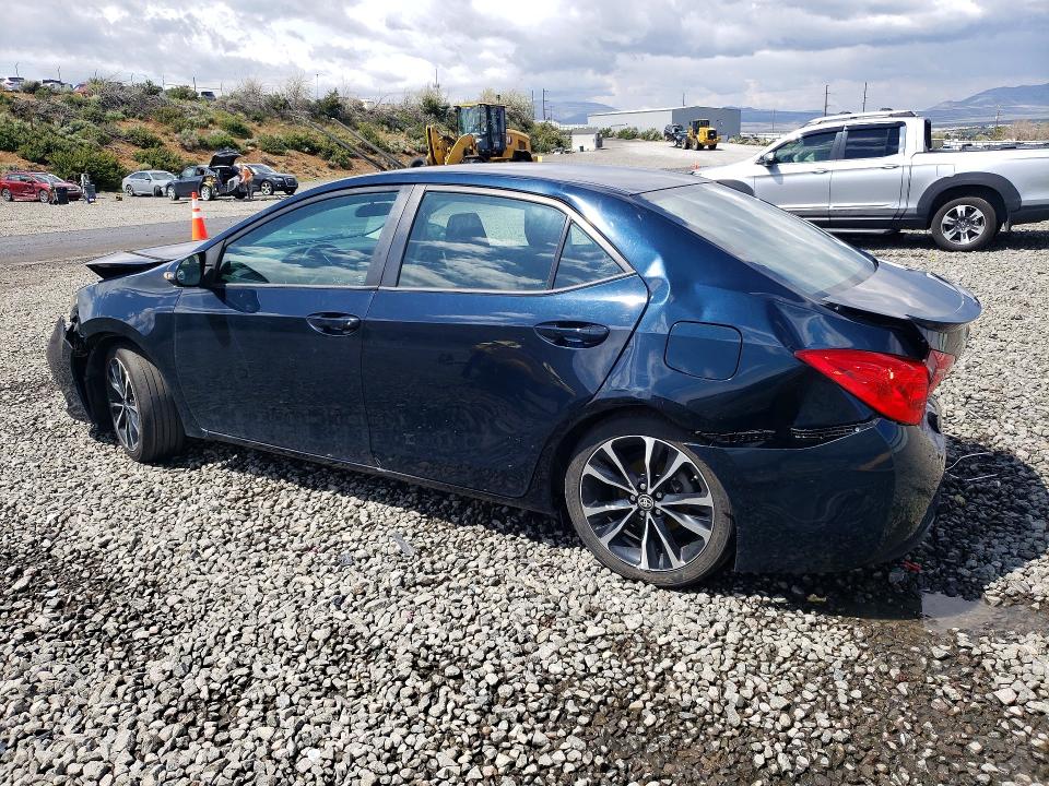 Продажа на аукционе авто 2018 Toyota Corolla, vin: 2T1BURHE2JC003412, номер лота: 52255976