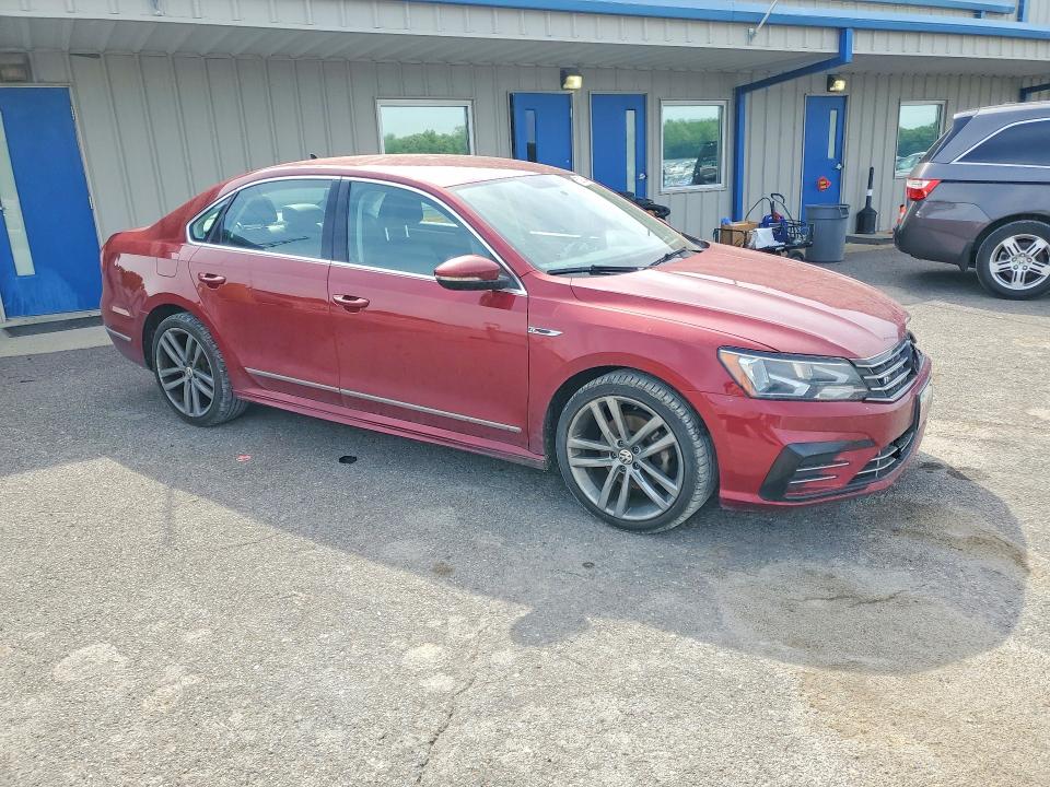 2017 Volkswagen Passat მანქანა იყიდება აუქციონზე, vin: 1VWDT7A34HC052006, აუქციონის ნომერი: 52913446