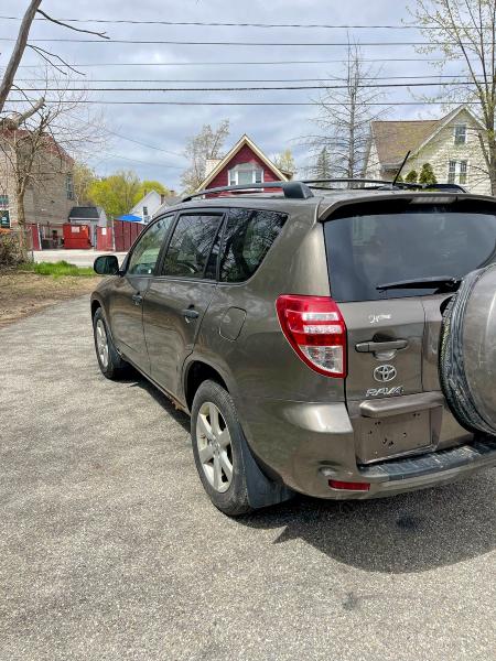 52872666 :رقم المزاد ، 2T3BF4DV4BW176634 vin ، 2011 Toyota Rav4 مزاد بيع