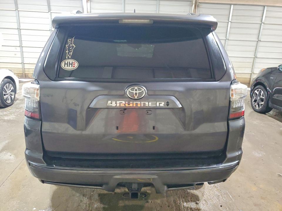 Продажа на аукционе авто 2022 Toyota 4runner, vin: JTESU5JR2N6079825, номер лота: 53376306
