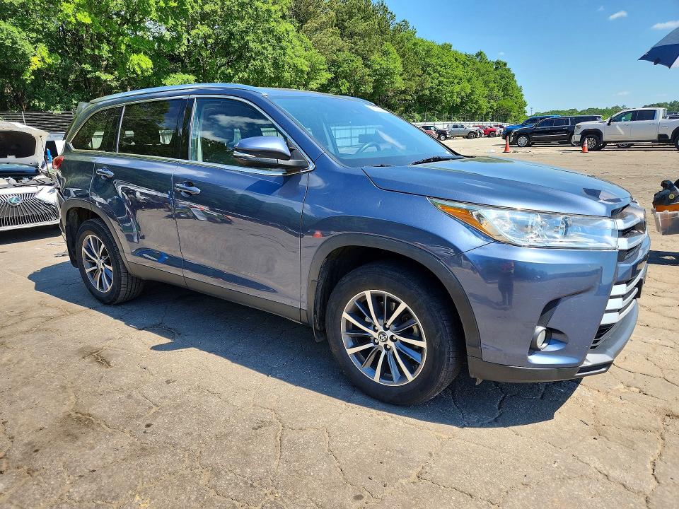 54163196 :رقم المزاد ، 5TDJZRFH6KS722844 vin ، 2019 Toyota Highlander مزاد بيع