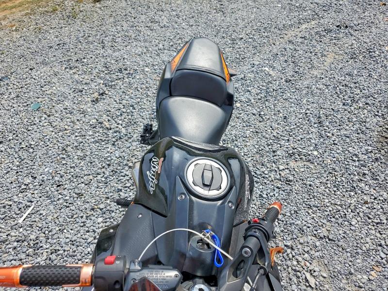 51999746 :رقم المزاد ، JKAEXEK13KDA30624 vin ، 2019 Kawasaki Ex650 مزاد بيع