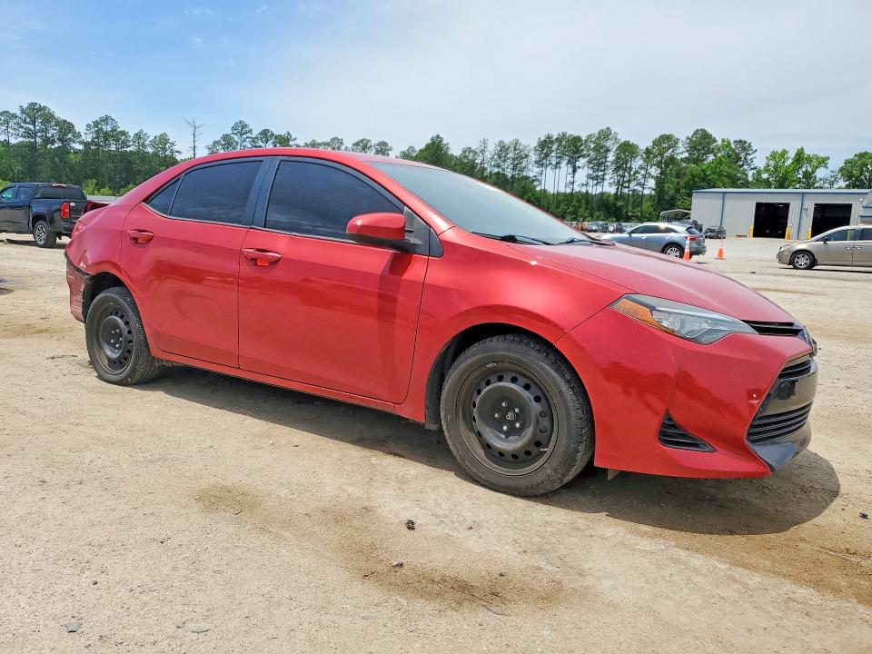 52712976 :رقم المزاد ، 5YFBURHE1HP644934 vin ، 2017 Toyota Corolla مزاد بيع