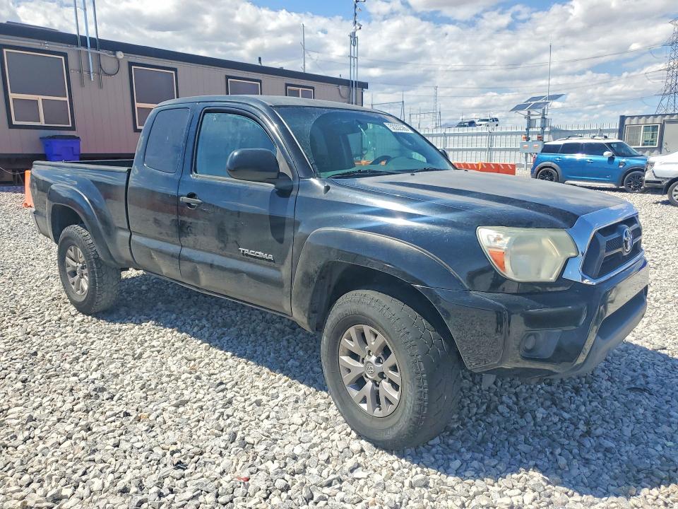 52202596 :رقم المزاد ، 5TFTX4GN5CX012075 vin ، 2012 Toyota Tacoma مزاد بيع