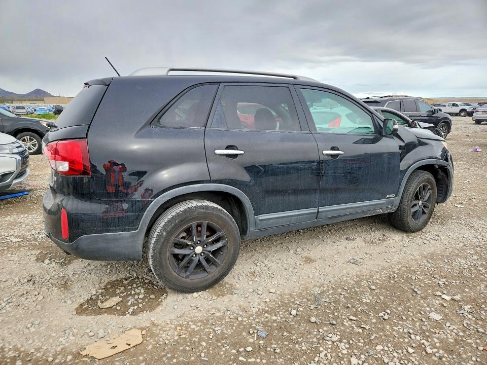 Продажа на аукционе авто 2015 Kia Sorento, vin: 5XYKTCA68FG654042, номер лота: 52717866
