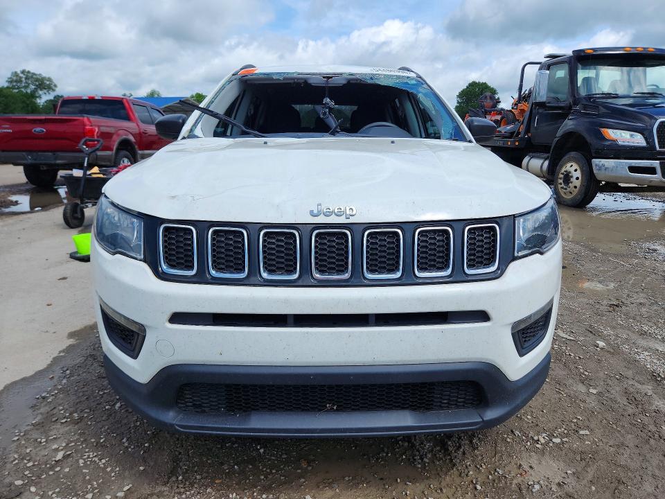 2021 Jeep Compass მანქანა იყიდება აუქციონზე, vin: 3C4NJCAB0MT508143, აუქციონის ნომერი: 54480396