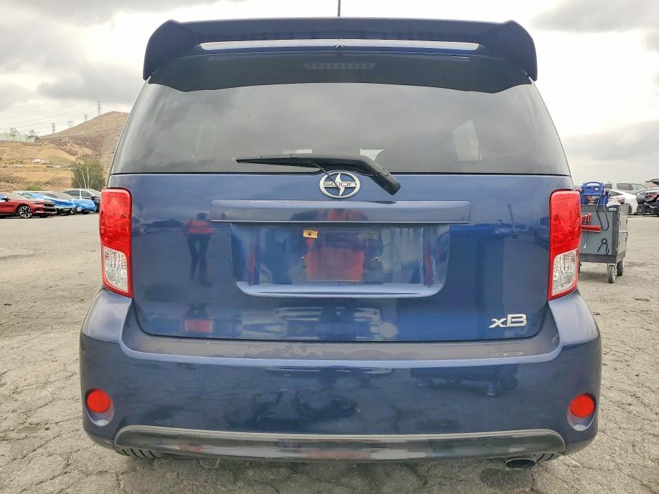 Продажа на аукционе авто 2014 Scion Xb, vin: JTLZE4FE3EJ065952, номер лота: 54845096