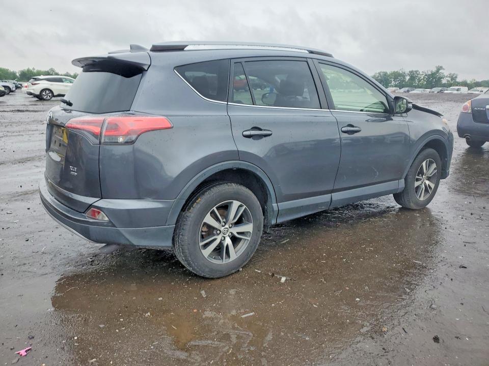 2017 Toyota Rav4 მანქანა იყიდება აუქციონზე, vin: JTMRFREV7HD206614, აუქციონის ნომერი: 54891846