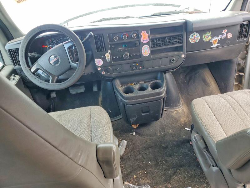 54181006 :رقم المزاد ، 1GKS8CF45B1103722 vin ، 2011 Gmc Savana مزاد بيع