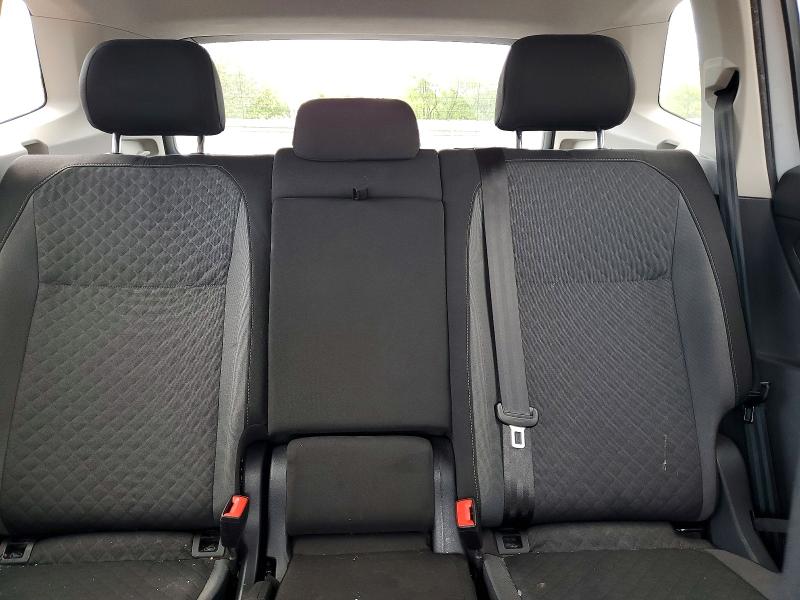 52725296 :رقم المزاد ، 3VV0B7AX8KM051648 vin ، 2019 Volkswagen Tiguan مزاد بيع
