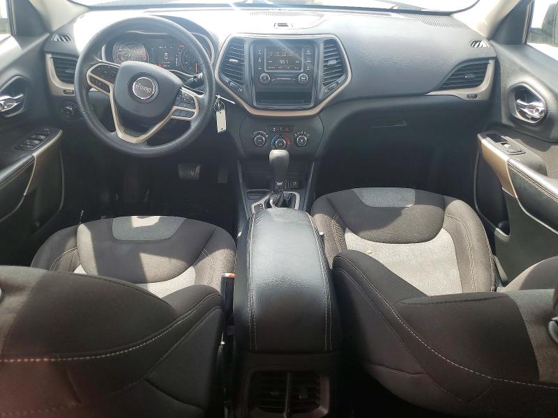51854736 :رقم المزاد ، 1C4PJLCB5JD519274 vin ، 2018 Jeep Cherokee مزاد بيع