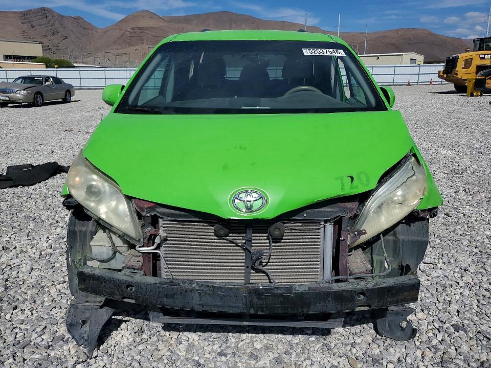 Продажа на аукционе авто 2014 Toyota Sienna, vin: 5TDKK3DC3ES476112, номер лота: 52537546
