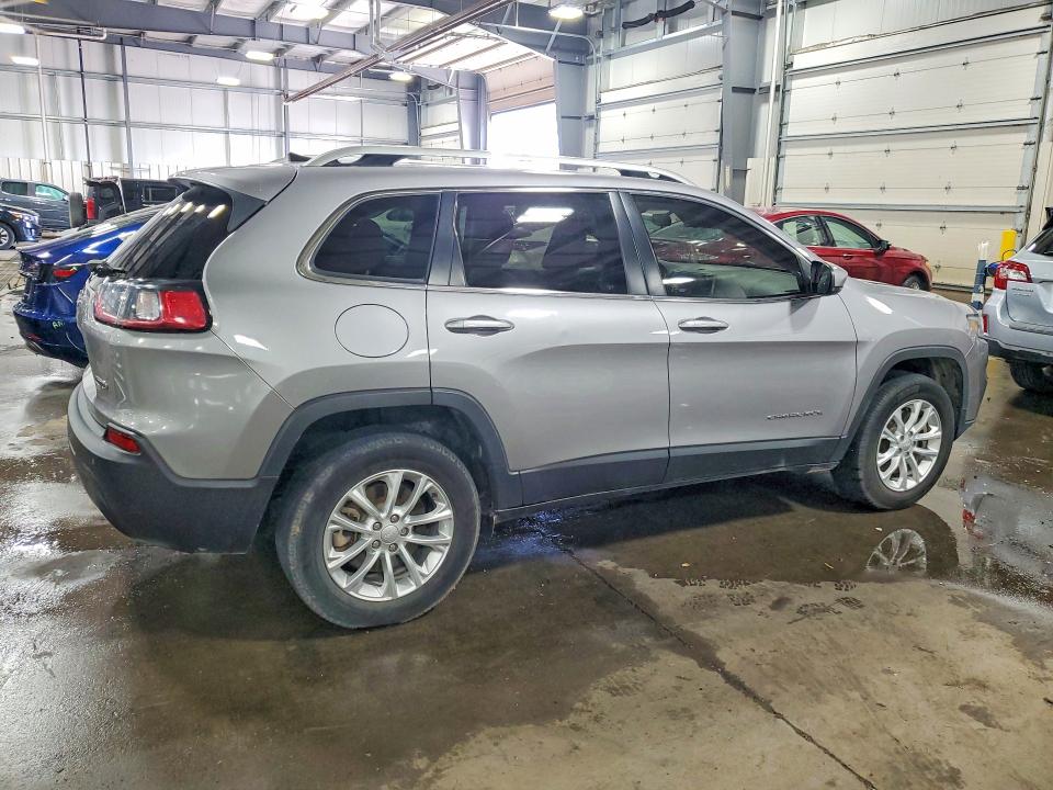 Продажа на аукционе авто 2019 Jeep Cherokee, vin: 1C4PJMCB8KD338113, номер лота: 54666136