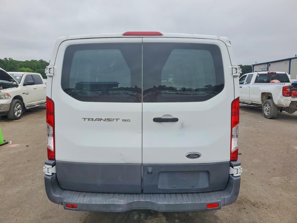 53205606 :رقم المزاد ، 1FTYE1ZM4GKA01473 vin ، 2016 Ford Transit مزاد بيع