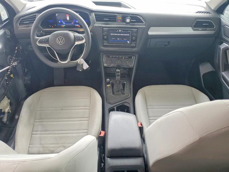 2022 Volkswagen Tiguan მანქანა იყიდება აუქციონზე, vin: 3VV1B7AX3NM020834, აუქციონის ნომერი: 54460446