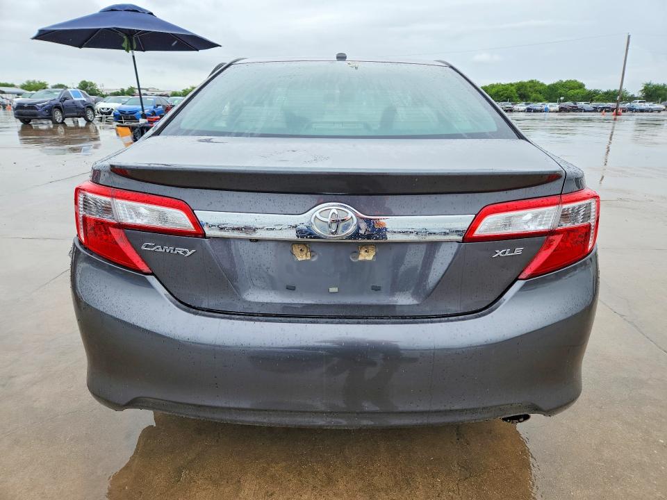 52551276 :رقم المزاد ، 4T4BF1FK9DR308516 vin ، 2013 Toyota Camry مزاد بيع