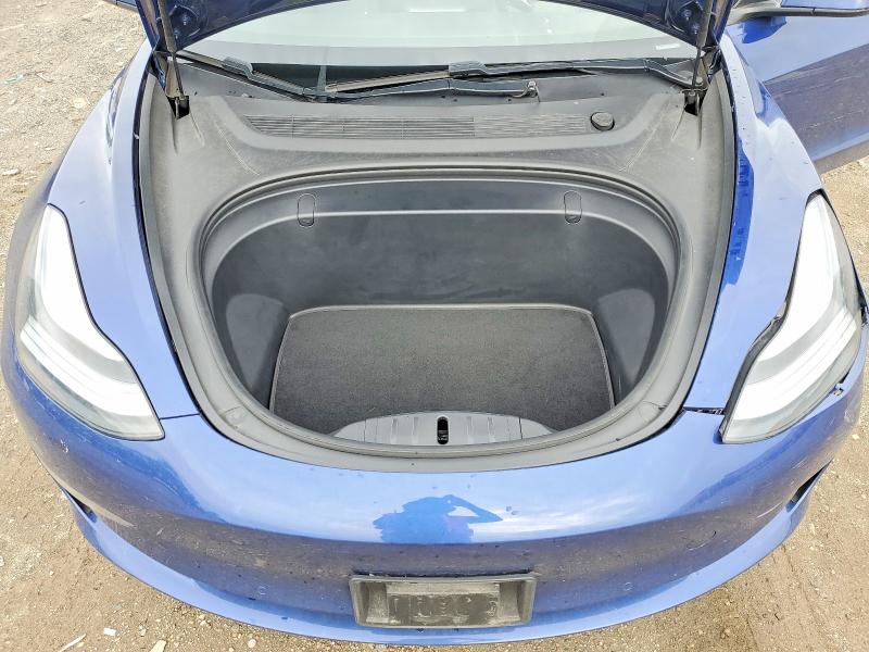 Продаж на аукціоні авто 2018 Tesla Model 3, vin: 5YJ3E1EB6JF120211, номер лоту: 54011996