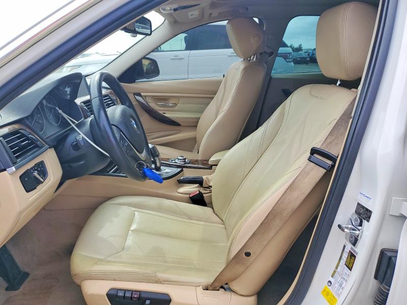Продаж на аукціоні авто 2012 Bmw 328, vin: WBA3A5G56CNP16933, номер лоту: 53200996