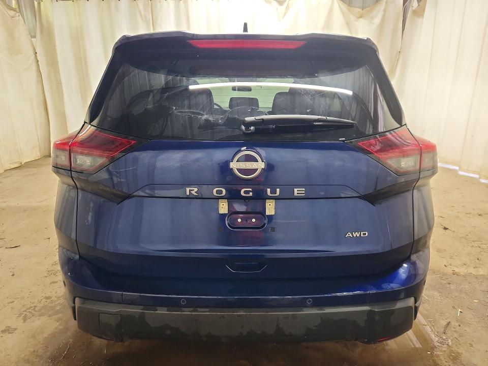 53107726 :رقم المزاد ، 5N1BT3BBXSC832569 vin ، 2025 Nissan Rogue مزاد بيع