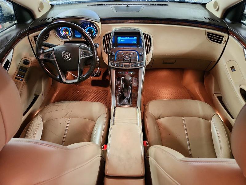 51957996 :رقم المزاد ، 1G4GC5EG5AF281666 vin ، 2010 Buick Lacrosse مزاد بيع