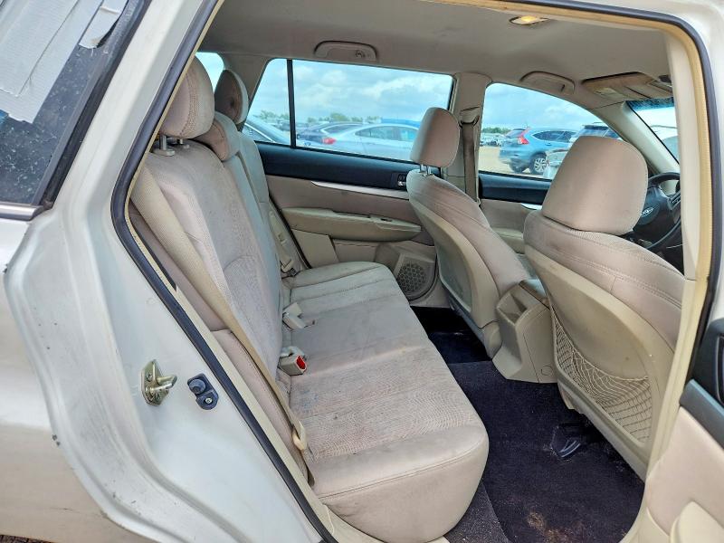 55055996 :رقم المزاد ، 4S4BRCAC8E3251262 vin ، 2014 Subaru Outback مزاد بيع
