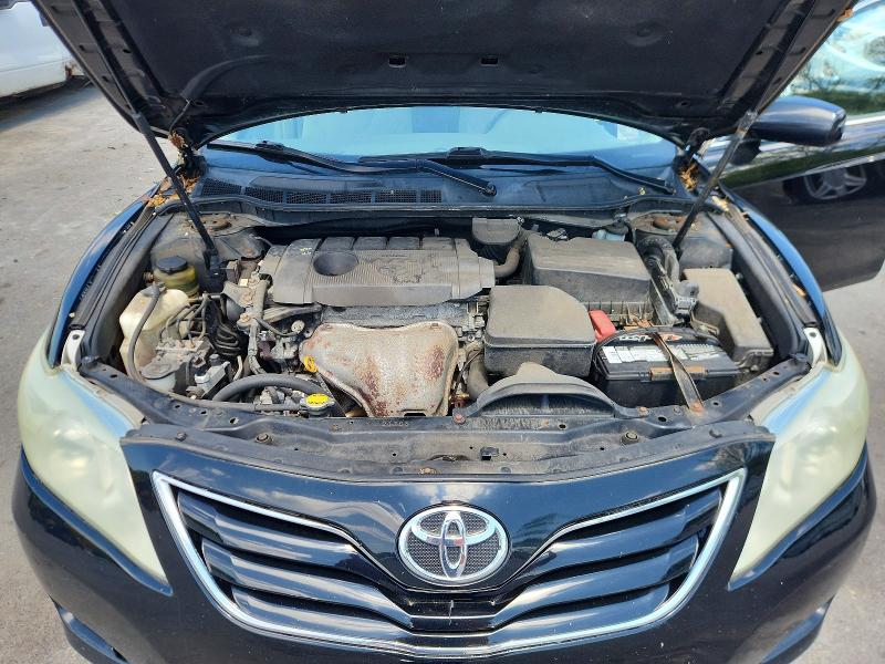 52392206 :رقم المزاد ، 4T1BF3EK4BU202379 vin ، 2011 Toyota Camry مزاد بيع