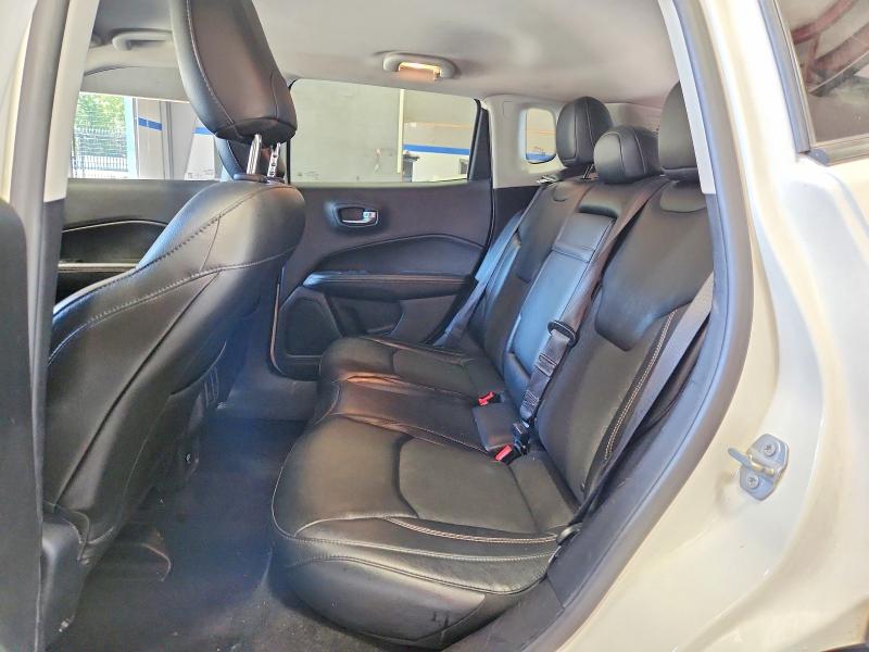 2018 Jeep Compass მანქანა იყიდება აუქციონზე, vin: 3C4NJDBB6JT270489, აუქციონის ნომერი: 53060496