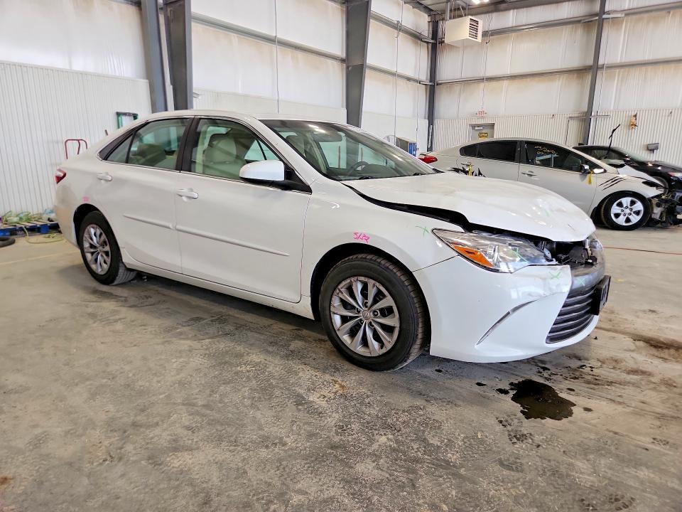 Продажа на аукционе авто 2015 Toyota Camry, vin: 4T4BF1FK4FR462800, номер лота: 53986096