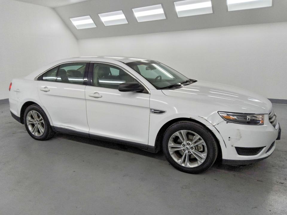Продажа на аукционе авто 2016 Ford Taurus, vin: 1FAHP2D89GG129372, номер лота: 52137686