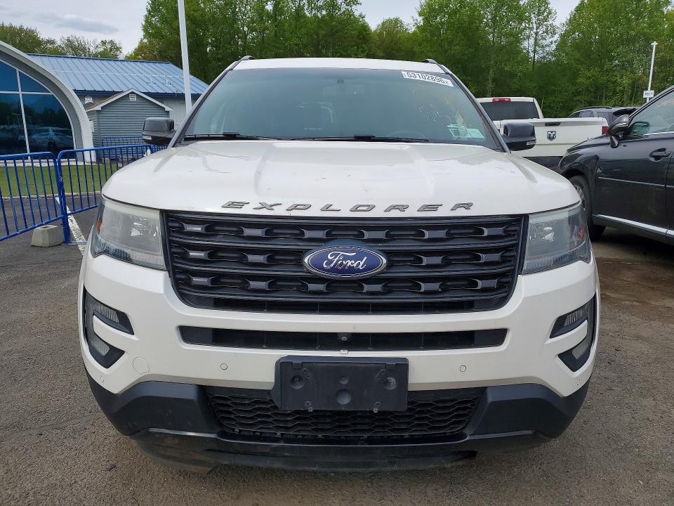 53102896 :رقم المزاد ، 1FM5K8GT0GGC83656 vin ، 2016 Ford Explorer مزاد بيع