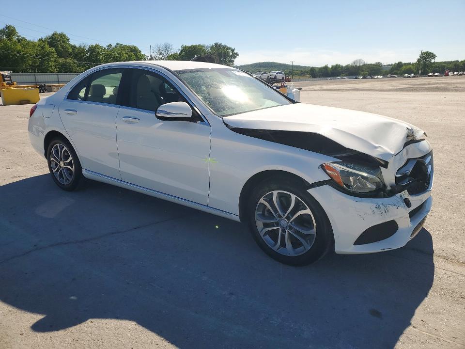 53757106 :رقم المزاد ، 55SWF4KB6FU023385 vin ، 2015 Mercedes-benz C مزاد بيع