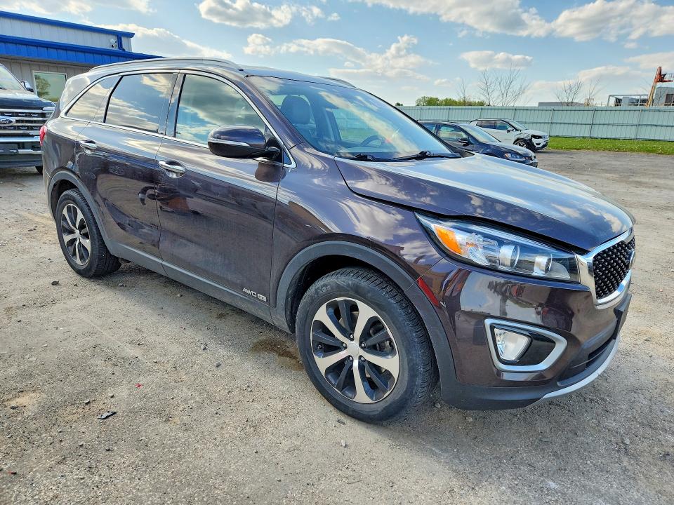 2017 Kia Sorento მანქანა იყიდება აუქციონზე, vin: 5XYPHDA53HG243879, აუქციონის ნომერი: 53256116