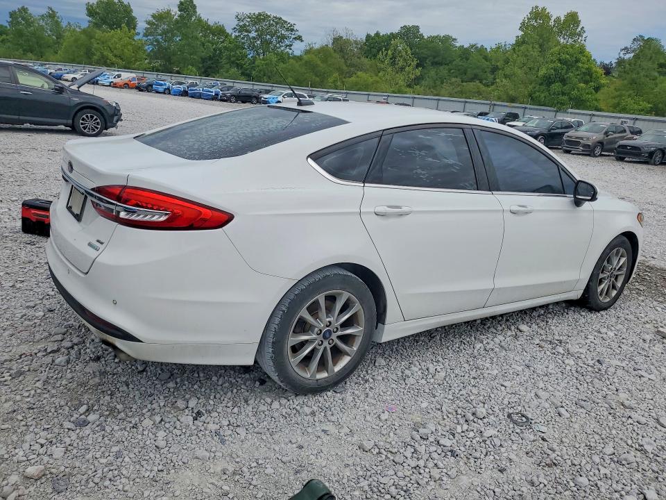 Aukcja sprzedaży 2017 Ford Fusion, vin: 3FA6P0HDXHR365185, numer aukcji: 53640686