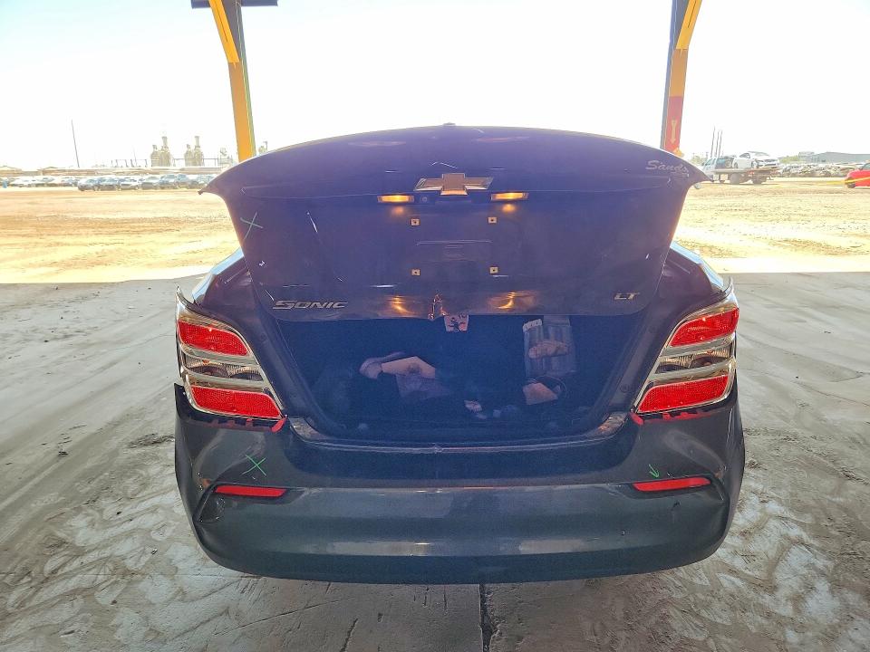 Продажа на аукционе авто 2019 Chevrolet Sonic, vin: 1G1JD5SB5K4150341, номер лота: 54512576
